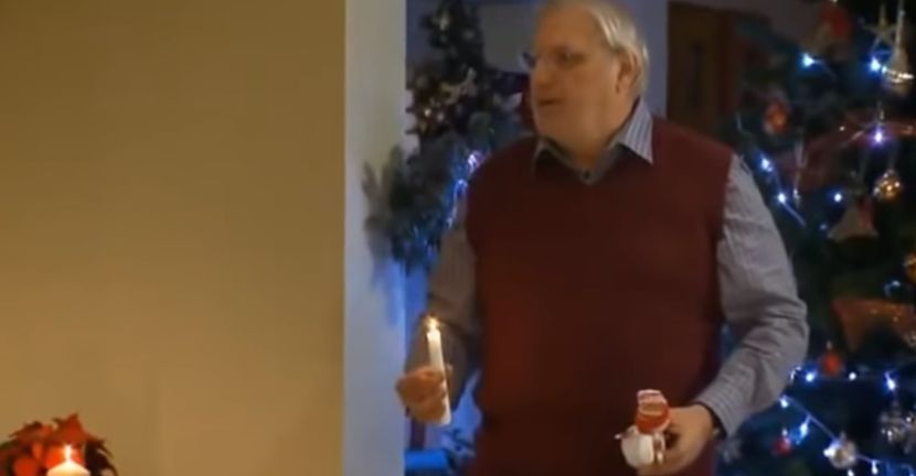 bandicam 2018-11-24 21-06-07-092 - 01 craciun sez 01 - 01