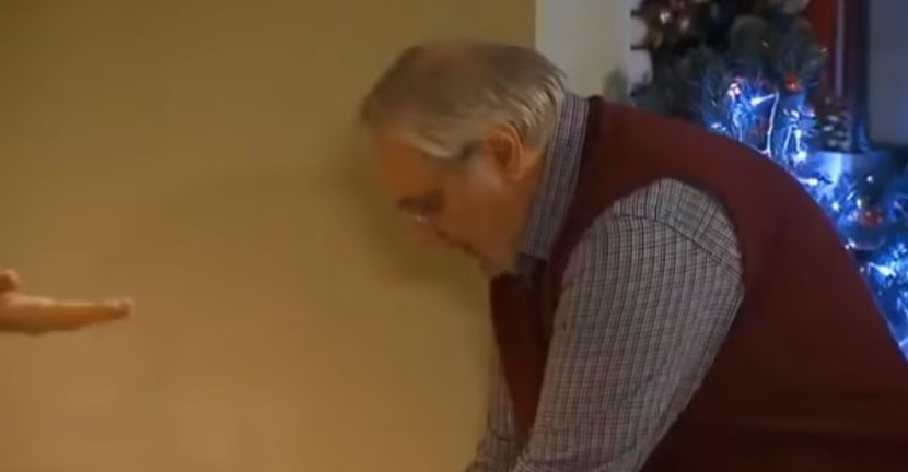 bandicam 2018-11-24 21-06-16-952 - 01 craciun sez 01 - 01