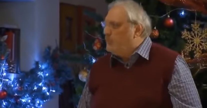 bandicam 2018-11-24 21-06-21-594 - 01 craciun sez 01 - 01