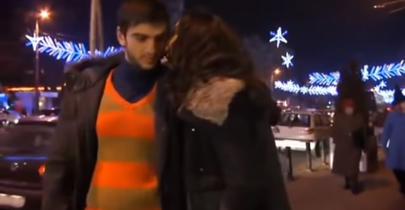 bandicam 2018-11-24 21-10-40-689 - 01 craciun sez 01 - 02