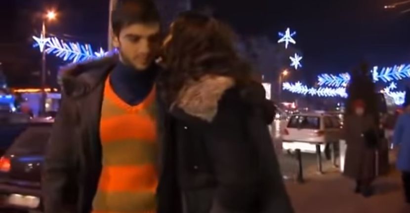 bandicam 2018-11-24 21-10-40-903 - 01 craciun sez 01 - 02