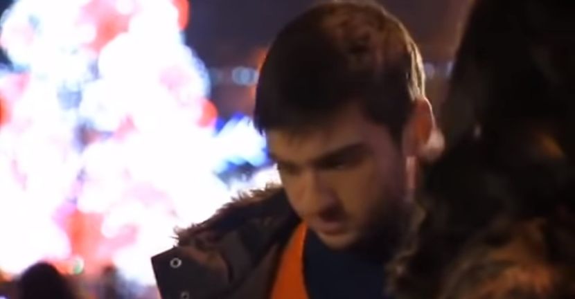 bandicam 2018-11-24 21-11-10-066 - 01 craciun sez 01 - 02