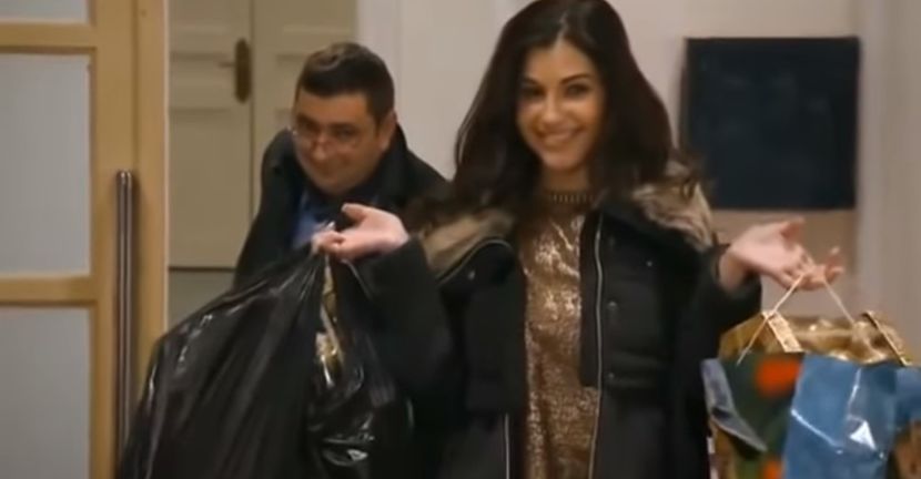 bandicam 2018-11-24 21-19-46-885 - 01 craciun sez 01 - 04