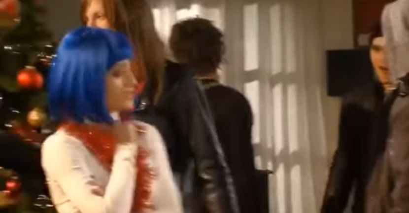 bandicam 2018-11-24 21-21-57-358 - 01 craciun sez 01 - 04