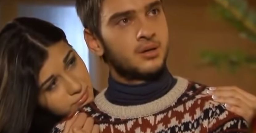 bandicam 2018-11-24 21-28-22-614 - 01 craciun sez 01 - 05