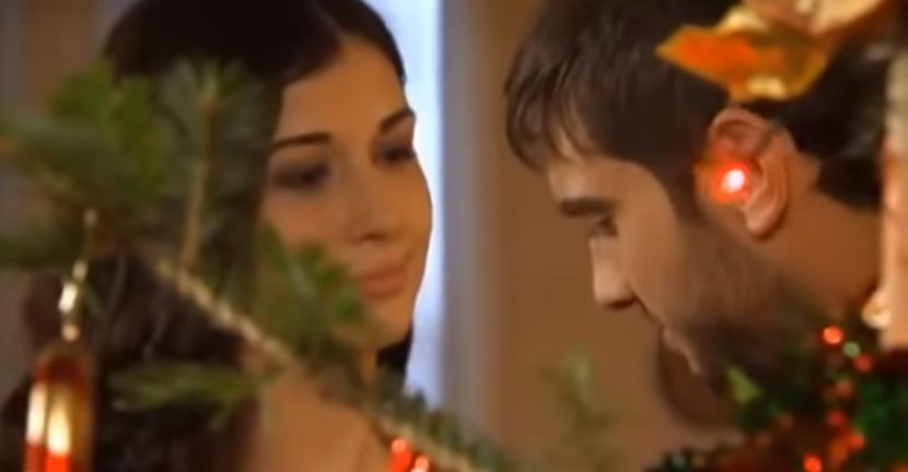 bandicam 2018-11-24 21-28-30-914 - 01 craciun sez 01 - 05