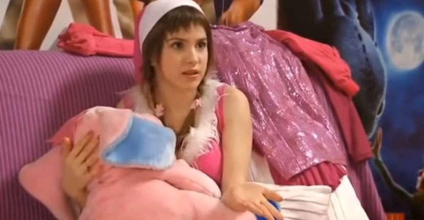 bandicam 2018-11-24 21-32-02-389 - 01 craciun sez 01 - 06