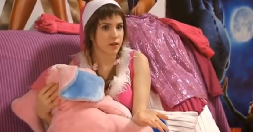 bandicam 2018-11-24 21-32-02-965 - 01 craciun sez 01 - 06