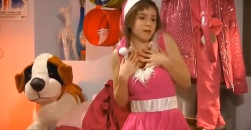 bandicam 2018-11-24 21-32-16-388 - 01 craciun sez 01 - 06