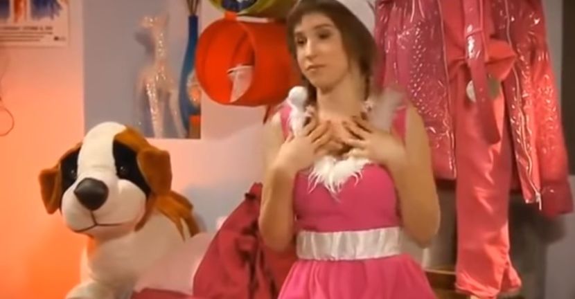 bandicam 2018-11-24 21-32-16-637 - 01 craciun sez 01 - 06