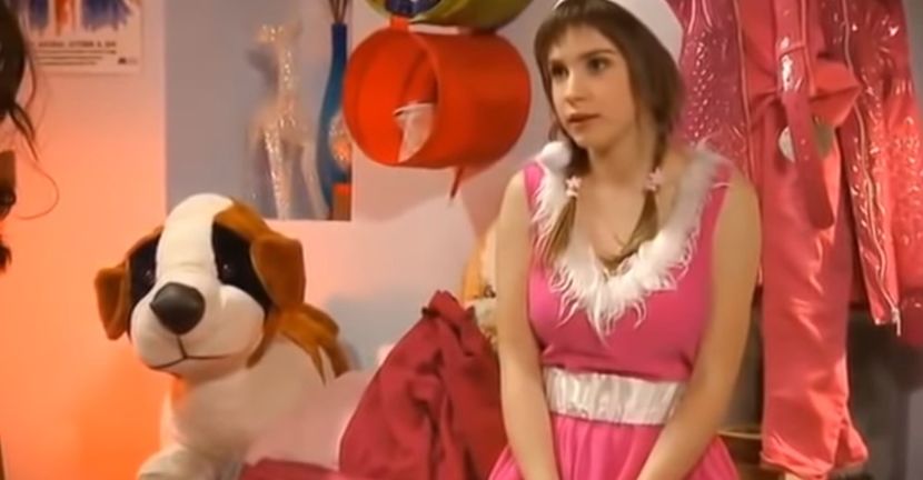 bandicam 2018-11-24 21-32-18-103 - 01 craciun sez 01 - 06