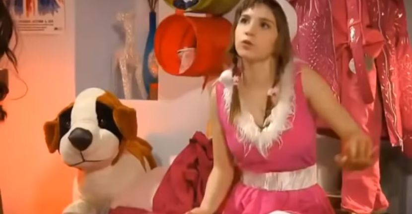 bandicam 2018-11-24 21-32-21-579 - 01 craciun sez 01 - 06