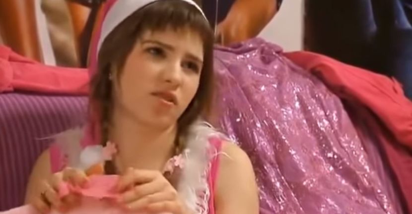 bandicam 2018-11-24 21-32-45-937 - 01 craciun sez 01 - 06