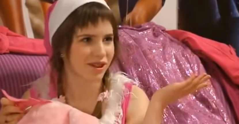 bandicam 2018-11-24 21-32-58-454 - 01 craciun sez 01 - 06