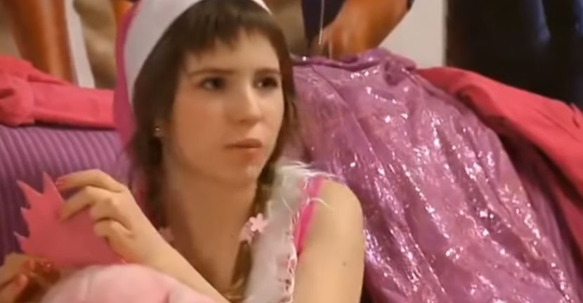 bandicam 2018-11-24 21-33-18-758 - 01 craciun sez 01 - 06