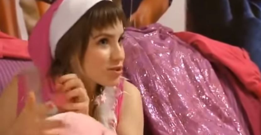 bandicam 2018-11-24 21-33-22-904 - 01 craciun sez 01 - 06