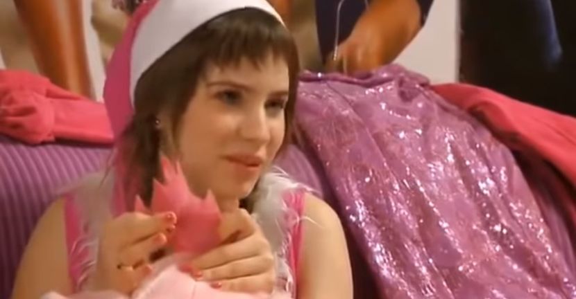 bandicam 2018-11-24 21-33-25-569 - 01 craciun sez 01 - 06