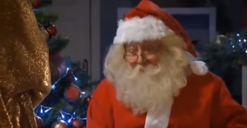 bandicam 2018-11-24 21-33-45-662 - 01 craciun sez 01 - 06