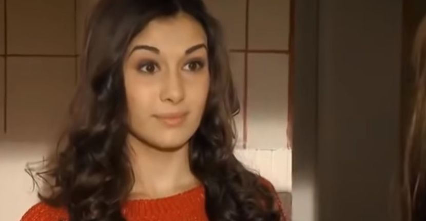 bandicam 2018-11-24 21-41-32-840 - 01 craciun sez 01 - 07