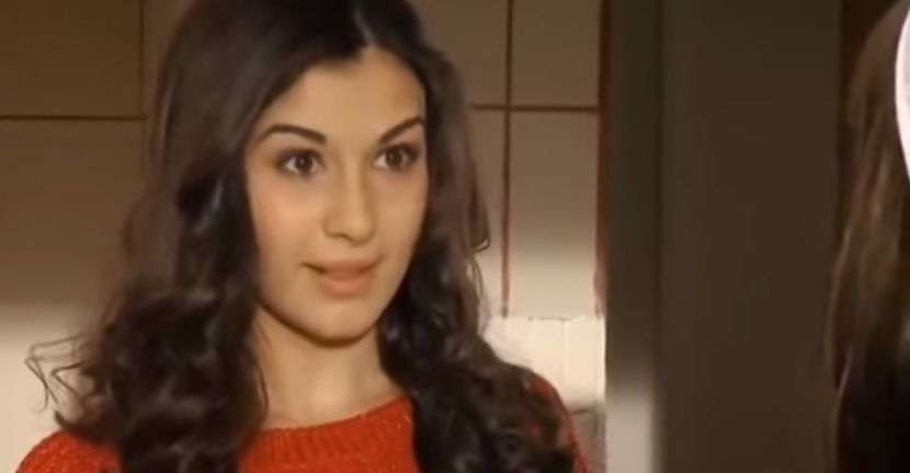 bandicam 2018-11-24 21-41-33-444 - 01 craciun sez 01 - 07