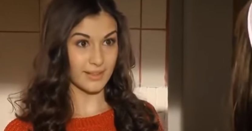 bandicam 2018-11-24 21-41-33-650 - 01 craciun sez 01 - 07