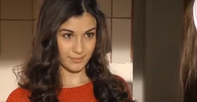 bandicam 2018-11-24 21-41-38-066 - 01 craciun sez 01 - 07