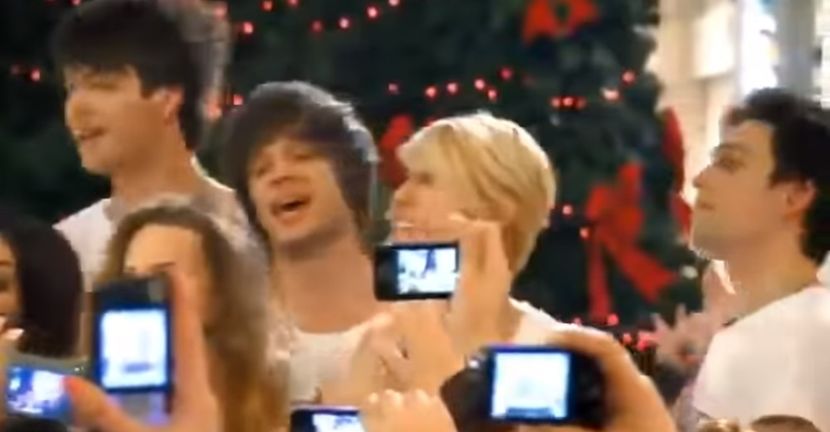 bandicam 2018-11-24 21-46-53-185 - 01 craciun sez 01 - 08