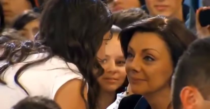 bandicam 2018-11-24 21-47-32-439 - 01 craciun sez 01 - 08