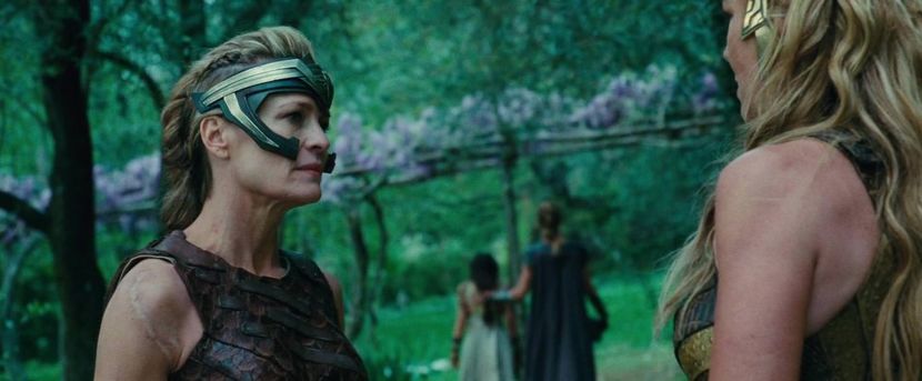 ▬ de dragul acelei amintiri pe care o are legat de cele doua surori, asta inaintea acelui accident - I - The Goddess Of Death - Change Of Heart