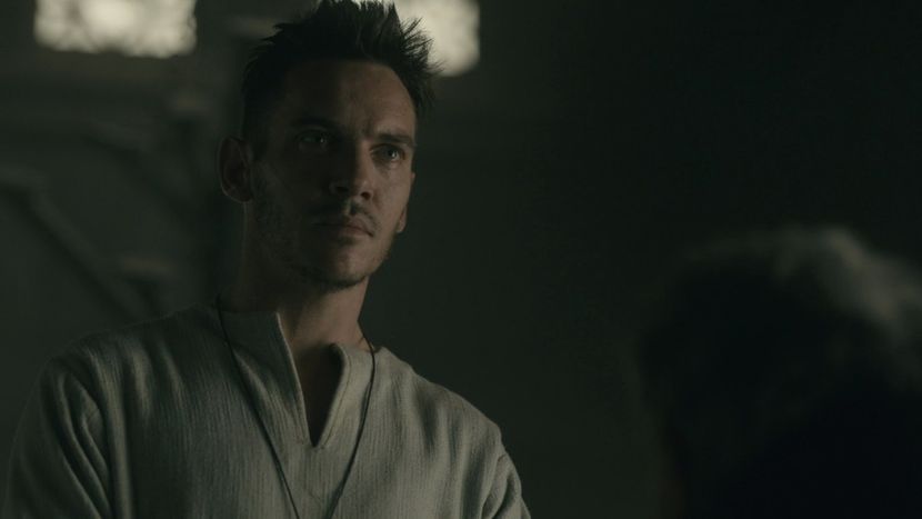 ▬ Nu fi prea sigur, s-ar putea sa ai dreptate sau s-ar putea sa vezi in fata ta o Regina mult mai - I - The Goddess Of Death - Change Of Heart