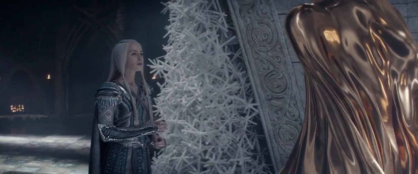 ▬ Esti sigura pe tine, ciudat, esti in fata miracolul cu care sora ta a cucerit un imperiu. Cu un - I - The Goddess Of Death - Change Of Heart