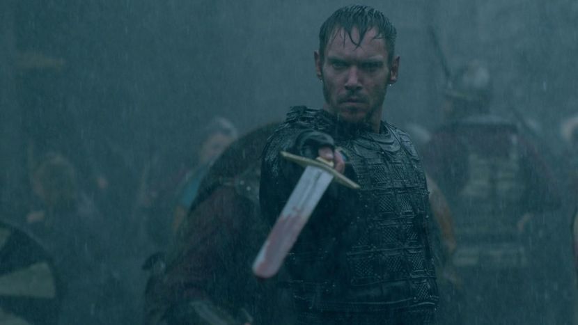 ▬ capcana pentru a lasa garda jos. ❝Nu mai inghit de mult trucuri ieftine, Noah.❞ Sabia lui inca - I - The Goddess Of Death - Change Of Heart