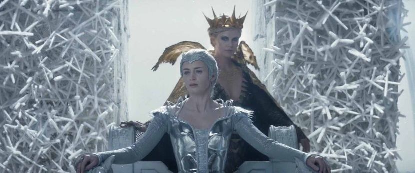 ▬ a fost moartea pentru cei doi e confuz. Asta o pot citi in gandurile ei, doar ca Ravenna stie ce - I - The Goddess Of Death - Change Of Heart