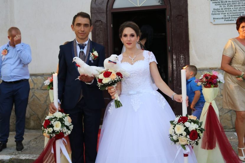 IMG-20181128-WA0002 - Sectiunea 1C-Porumbei albi pentru evenimente