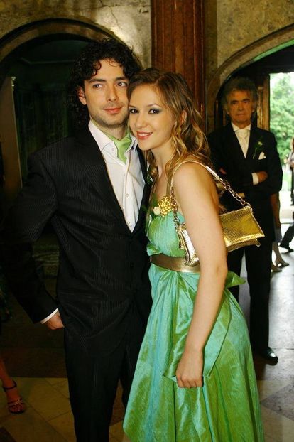  - Reviste cu Adela Popescu din 2005