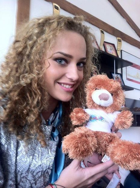 Alexia Talavutis 100 - Alexia si Dima