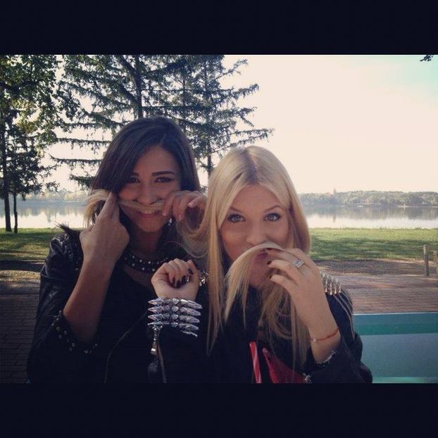 40256704402_26c9dd_o - Ana Baniciu