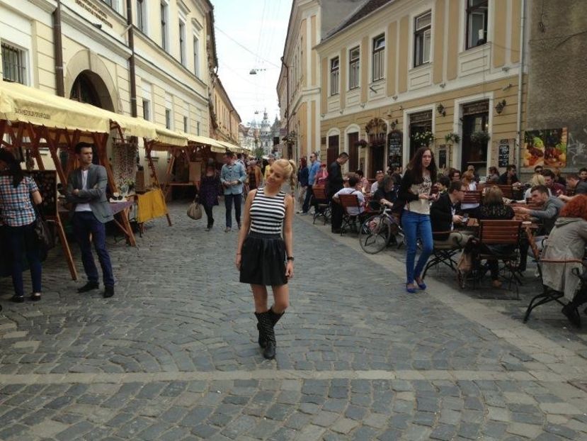 Ana Baniciu 37 - Ana Baniciu