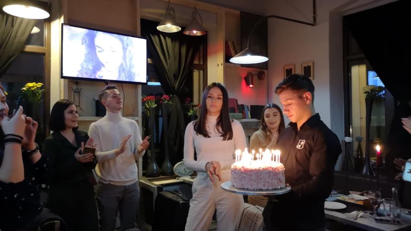 C7CC4891-C477-4BFA-9F0F-30BC2F4B582B - Eu si familia mea