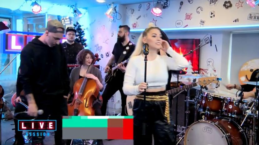 bandicam 2018-12-11 22-59-43-898 - a JO - poze