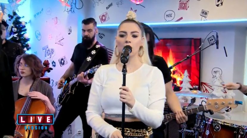 bandicam 2018-12-11 22-59-53-856 - a JO - poze