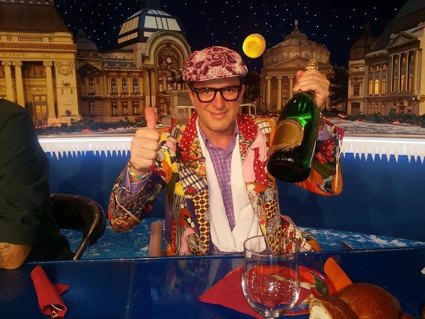 Cronica Carcotasilor - Cronica Carcotasilor Part 2