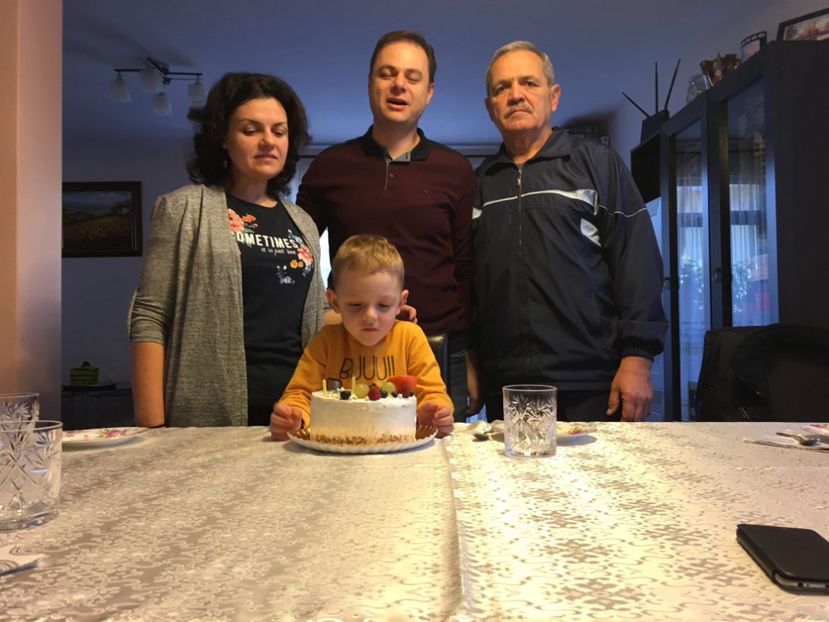 7445067B-3CAE-48B3-9CB5-8B599D6193DE - CLUJ 30 noiembrie2018