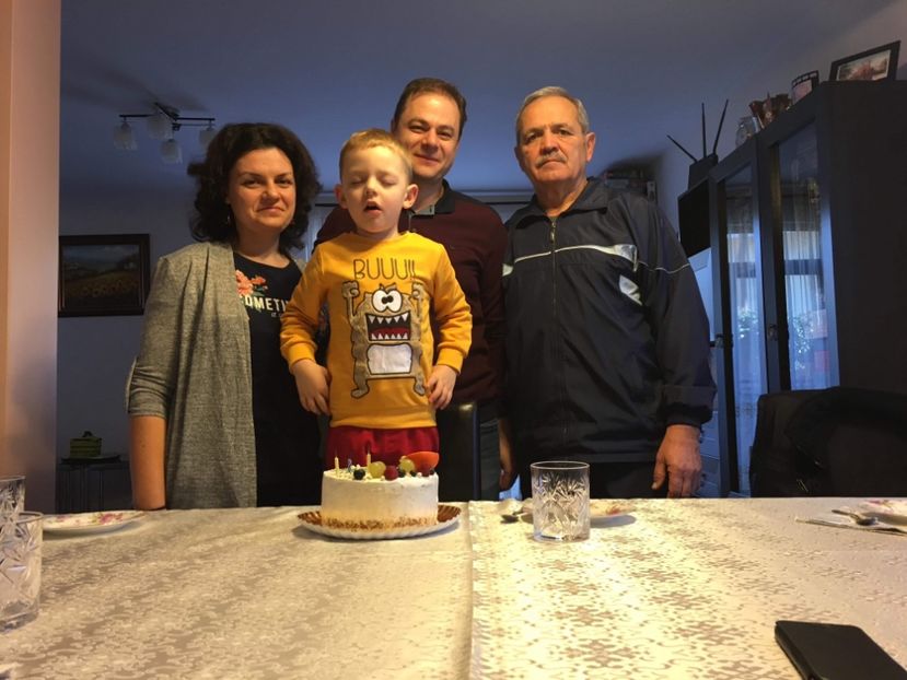 DE9FAD86-6A9D-4B5C-9F1B-F4F067943D70 - CLUJ 30 noiembrie2018