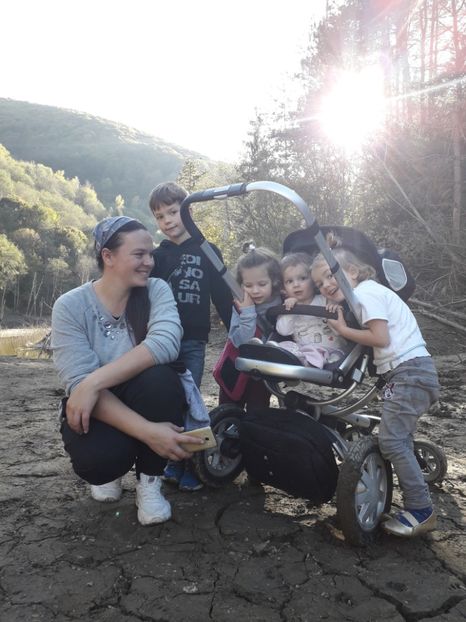  - 3 Familia-sustinatorii acestui sport