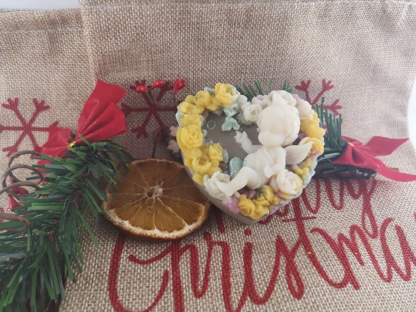  - Sapun natural-de vanzare