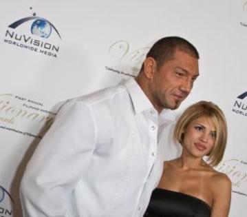 batistas-girlfriend-02 - dave batista