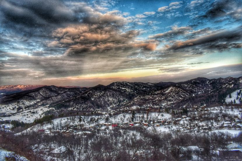  - A c a s a   e locul unde ti-e inima