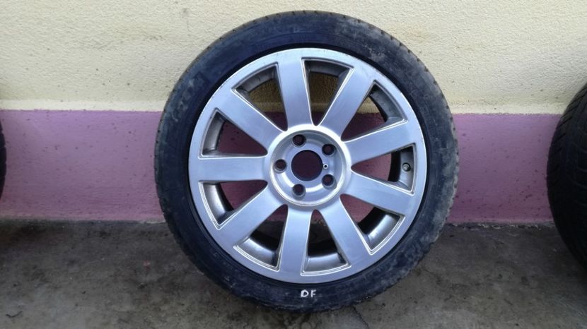  - De vinzare jante aliaj si anvelope