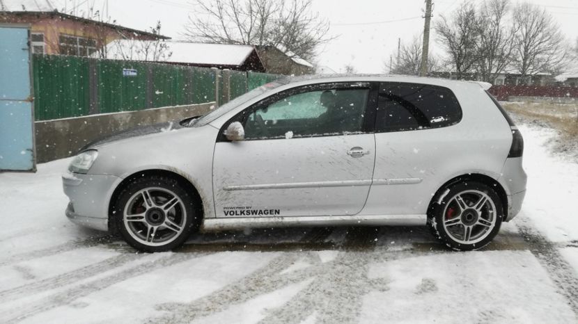  - De vinzare jante aliaj si anvelope